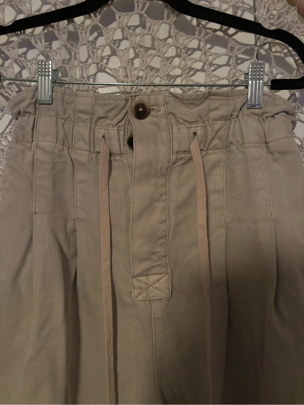 Free People Margate Pleated paper bag pants Size Small A00341 - Picture 3 of 6
